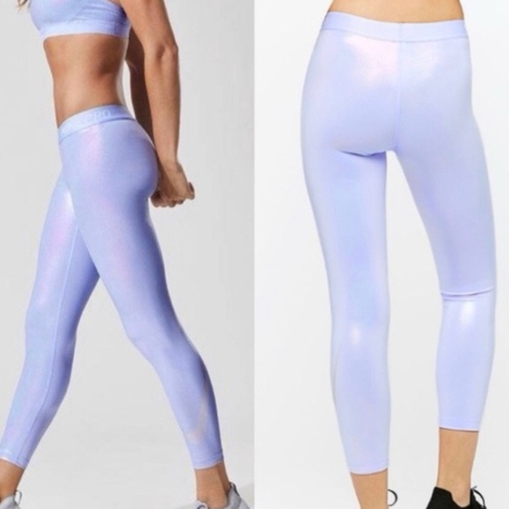 Nike Pro shiny leggings